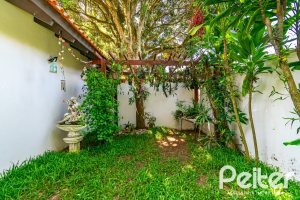 Casa em Condomínio à venda com 245m², 3 dormitórios, 1 suíte, 2 vagas, no bairro Tristeza em PORTO ALEGRE