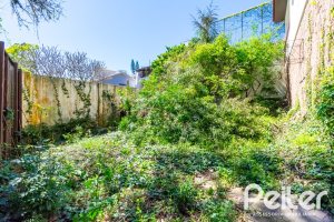 Casa à venda com 528m², 5 dormitórios, 3 suítes, 5 vagas, no bairro Vila Assunção em Porto Alegre