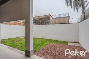 Apartamento à venda com 76m², 2 dormitórios, 1 suíte, 2 vagas, no bairro Tristeza em Porto Alegre