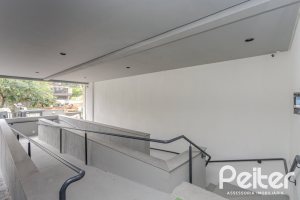 Apartamento à venda com 76m², 2 dormitórios, 1 suíte, 2 vagas, no bairro Tristeza em Porto Alegre