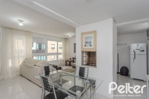 Apartamento à venda com 76m², 2 dormitórios, 1 suíte, 2 vagas, no bairro Tristeza em Porto Alegre