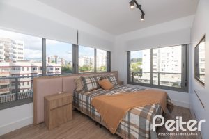 Apartamento à venda com 149m², 3 dormitórios, 3 suítes, 2 vagas, no bairro Tristeza em Porto Alegre