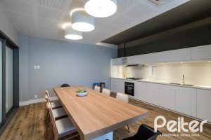 Apartamento à venda com 149m², 3 dormitórios, 3 suítes, 2 vagas, no bairro Tristeza em Porto Alegre