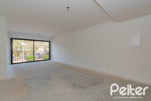 Apartamento à venda com 108m², 3 dormitórios, 1 suíte, 2 vagas, no bairro Tristeza em PORTO ALEGRE