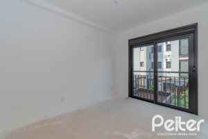 Apartamento à venda com 108m², 3 dormitórios, 1 suíte, 2 vagas, no bairro Tristeza em PORTO ALEGRE