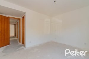 Apartamento à venda com 108m², 3 dormitórios, 1 suíte, 2 vagas, no bairro Tristeza em PORTO ALEGRE