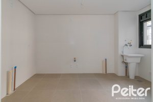Apartamento à venda com 108m², 3 dormitórios, 1 suíte, 2 vagas, no bairro Tristeza em PORTO ALEGRE