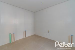 Apartamento à venda com 108m², 3 dormitórios, 1 suíte, 2 vagas, no bairro Tristeza em PORTO ALEGRE