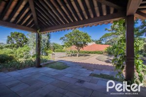 Casa em Condomínio à venda com 830m², 7 dormitórios, 3 suítes, 10 vagas, no bairro Cavalhada em PORTO ALEGRE