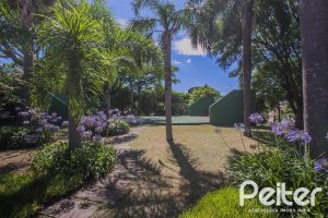 Casa em Condomínio à venda com 830m², 7 dormitórios, 3 suítes, 10 vagas, no bairro Cavalhada em PORTO ALEGRE