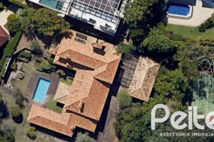 Casa em Condomínio à venda com 830m², 7 dormitórios, 3 suítes, 10 vagas, no bairro Cavalhada em PORTO ALEGRE