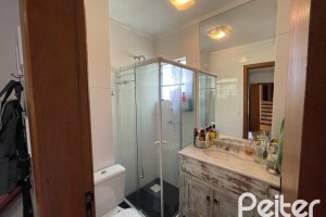 Casa em Condomínio à venda com 209m², 4 dormitórios, 1 suíte, 4 vagas, no bairro Tristeza em Porto Alegre