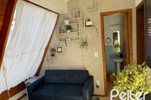 Casa em Condomínio à venda com 209m², 4 dormitórios, 1 suíte, 4 vagas, no bairro Tristeza em Porto Alegre