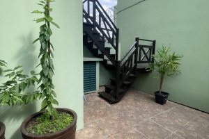 Casa em Condomínio à venda com 209m², 4 dormitórios, 1 suíte, 4 vagas, no bairro Tristeza em Porto Alegre