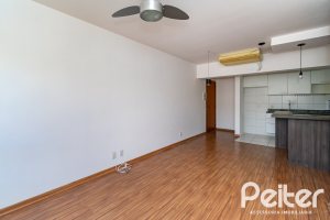 Apartamento à venda com 82m², 3 dormitórios, 1 suíte, 2 vagas, no bairro Tristeza em PORTO ALEGRE