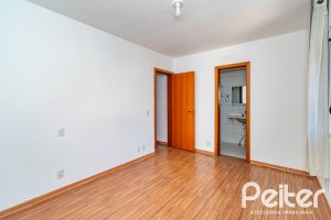 Apartamento à venda com 82m², 3 dormitórios, 1 suíte, 2 vagas, no bairro Tristeza em PORTO ALEGRE