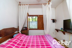 Sítio à venda com 210m², 3 dormitórios, 3 suítes, 3 vagas, no bairro Ponta Grossa em Porto Alegre