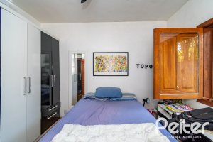 Sítio à venda com 210m², 3 dormitórios, 3 suítes, 3 vagas, no bairro Ponta Grossa em Porto Alegre