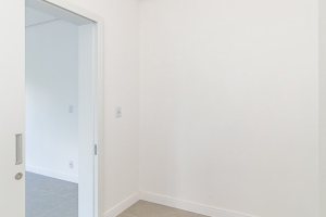 Casa à venda com 210m², 3 dormitórios, 2 suítes, 2 vagas, no bairro Jardim Isabel em Porto Alegre