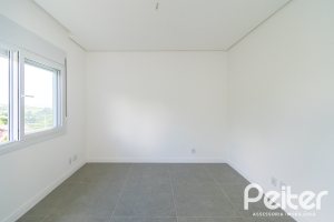 Casa à venda com 210m², 3 dormitórios, 2 suítes, 2 vagas, no bairro Jardim Isabel em Porto Alegre
