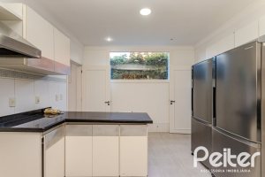Casa em Condomínio à venda com 545m², 3 dormitórios, 3 suítes, 6 vagas, no bairro Cavalhada em PORTO ALEGRE