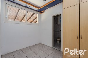 Casa em Condomínio à venda com 545m², 3 dormitórios, 3 suítes, 6 vagas, no bairro Cavalhada em PORTO ALEGRE