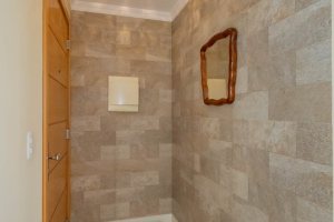 Apartamento à venda com 70m², 2 dormitórios, 1 suíte, 1 vaga, no bairro Menino Deus em Porto Alegre