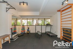 Apartamento à venda com 70m², 2 dormitórios, 1 suíte, 1 vaga, no bairro Menino Deus em Porto Alegre