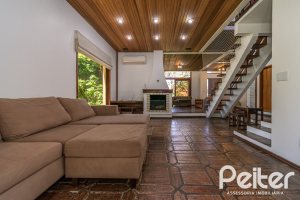  à venda, no bairro  em 