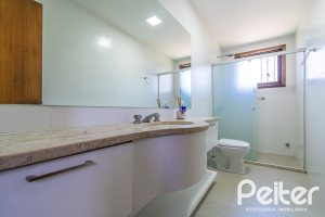  à venda, no bairro  em 