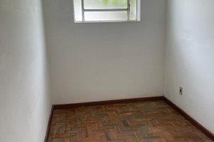 Casa à venda com 361m², 3 dormitórios, 4 vagas, no bairro Cidade Baixa em Porto Alegre