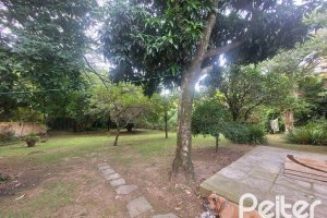 Terreno à venda com 4330m², no bairro Cristal em Porto Alegre