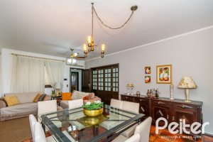 Cobertura à venda com 302m², 3 dormitórios, 1 suíte, 2 vagas, no bairro Tristeza em Porto Alegre