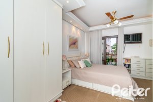 Cobertura à venda com 302m², 3 dormitórios, 1 suíte, 2 vagas, no bairro Tristeza em Porto Alegre