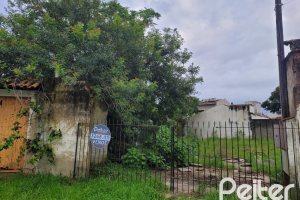 Terreno à venda com 335m², no bairro Ipanema em Porto Alegre