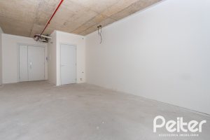 Comercial à venda com 158m², 3 vagas, no bairro Cristal em Porto Alegre