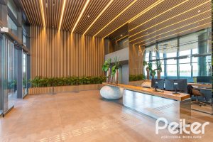 Comercial à venda com 31m², 1 vaga, no bairro Cristal em PORTO ALEGRE