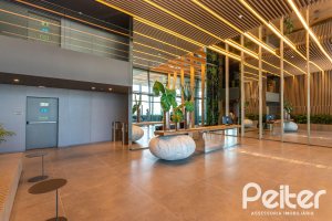 Comercial à venda com 31m², 1 vaga, no bairro Cristal em PORTO ALEGRE