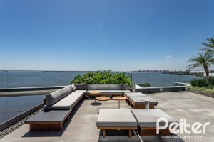 Comercial à venda com 31m², 1 vaga, no bairro Cristal em PORTO ALEGRE