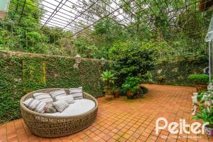 Casa em Condomínio à venda com 220m², 3 dormitórios, 1 suíte, 3 vagas, no bairro Ipanema em Porto Alegre