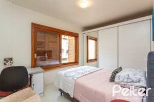 Apartamento à venda com 125m², 3 dormitórios, 1 suíte, 2 vagas, no bairro Tristeza em Porto Alegre