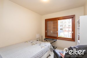 Apartamento à venda com 125m², 3 dormitórios, 1 suíte, 2 vagas, no bairro Tristeza em Porto Alegre