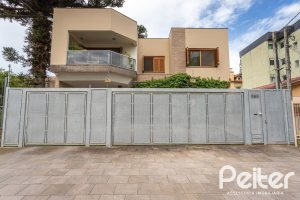 Apartamento à venda com 125m², 3 dormitórios, 1 suíte, 2 vagas, no bairro Tristeza em Porto Alegre