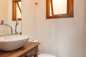 Apartamento à venda com 122m², 3 dormitórios, 1 suíte, 2 vagas, no bairro Tristeza em Porto Alegre