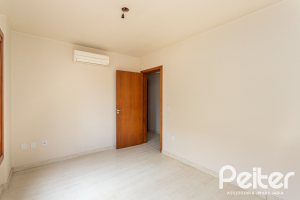 Apartamento à venda com 122m², 3 dormitórios, 1 suíte, 2 vagas, no bairro Tristeza em Porto Alegre