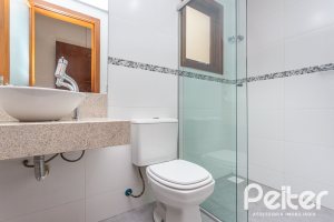 Apartamento à venda com 122m², 3 dormitórios, 1 suíte, 2 vagas, no bairro Tristeza em Porto Alegre