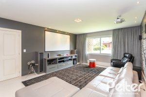 Casa em Condomínio à venda com 587m², 4 dormitórios, 4 suítes, 6 vagas, no bairro Terra Ville em PORTO ALEGRE