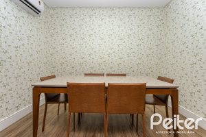 Casa em Condomínio à venda com 587m², 4 dormitórios, 4 suítes, 6 vagas, no bairro Terra Ville em PORTO ALEGRE