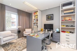 Casa em Condomínio à venda com 587m², 4 dormitórios, 4 suítes, 6 vagas, no bairro Terra Ville em PORTO ALEGRE