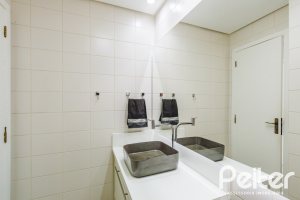  à venda, no bairro  em 